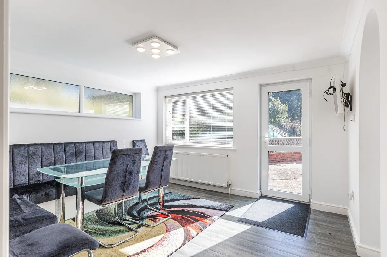 Detached Bungalow in Beetley with, photo 7