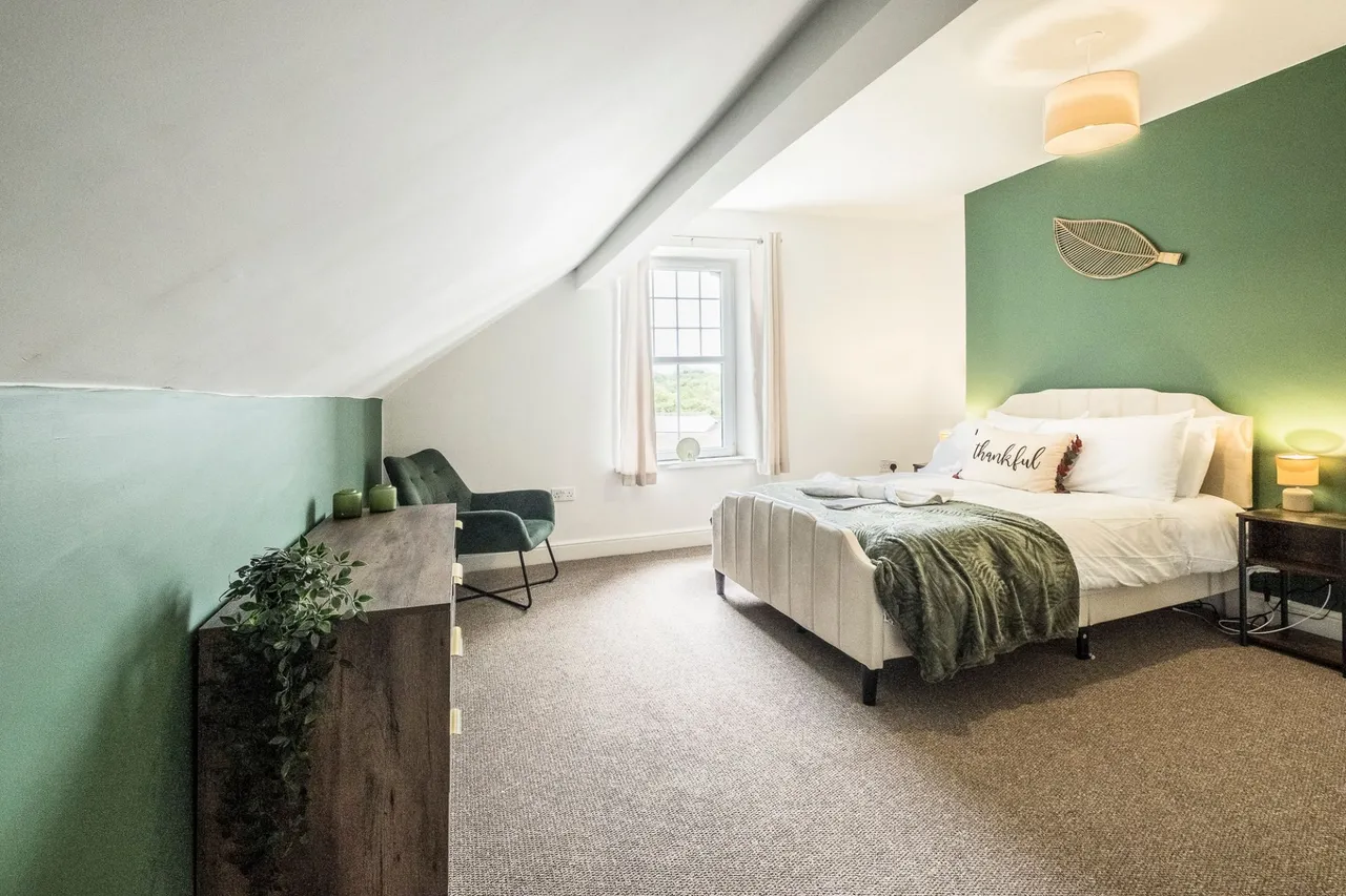 Quarella House Quarella, Bridgend, CF31, photo 49