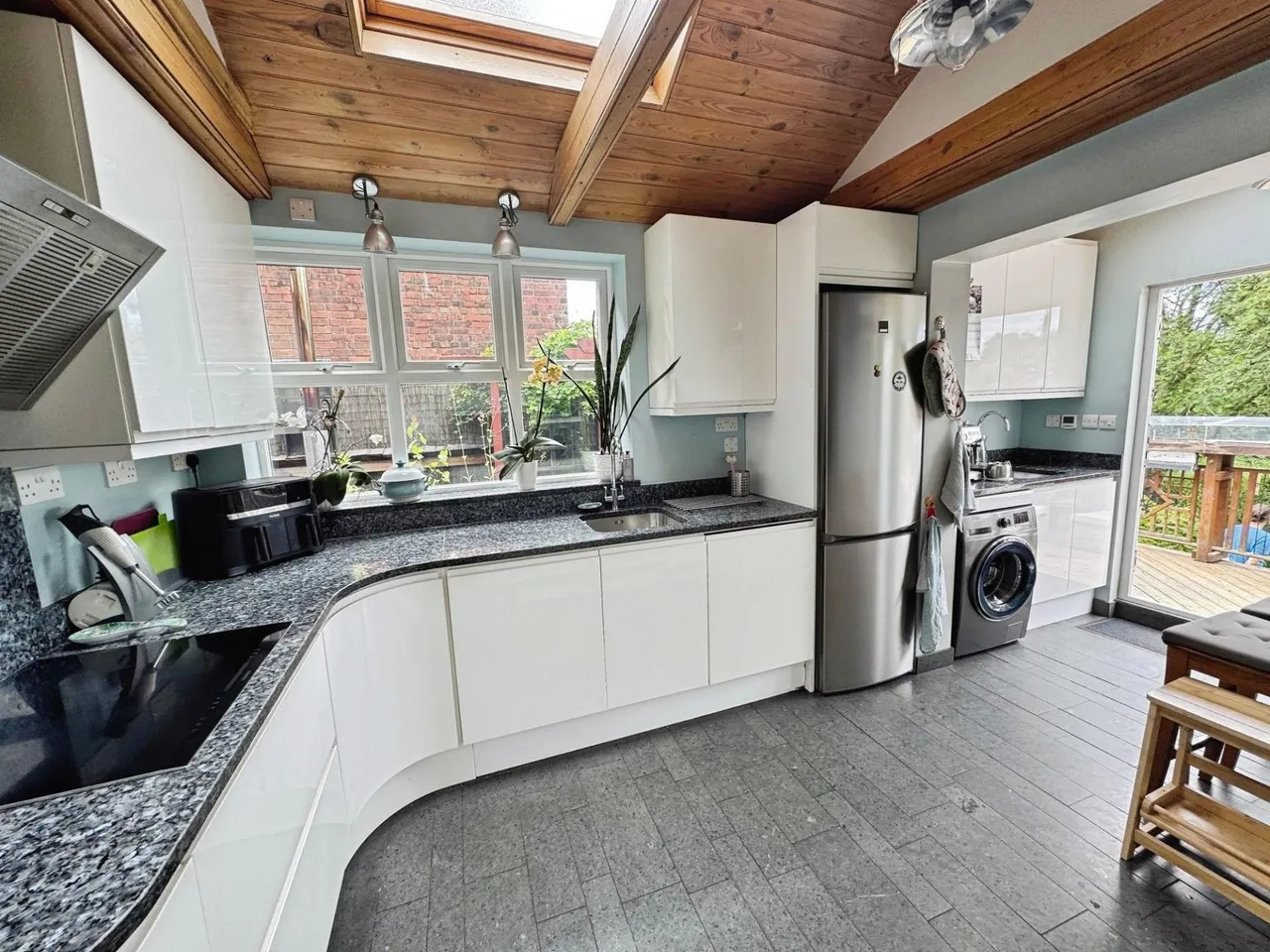 Alexandra Road, Burton-On-Trent, DE15, photo 3