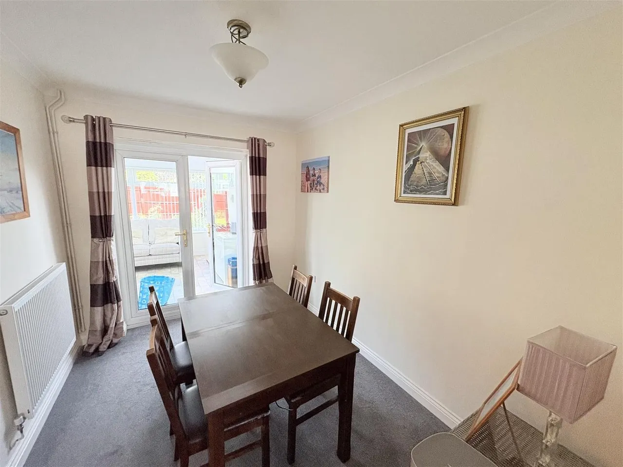 Darwin Close, Lee-On-The-Solent, Lee-On-The-Solent, photo 11