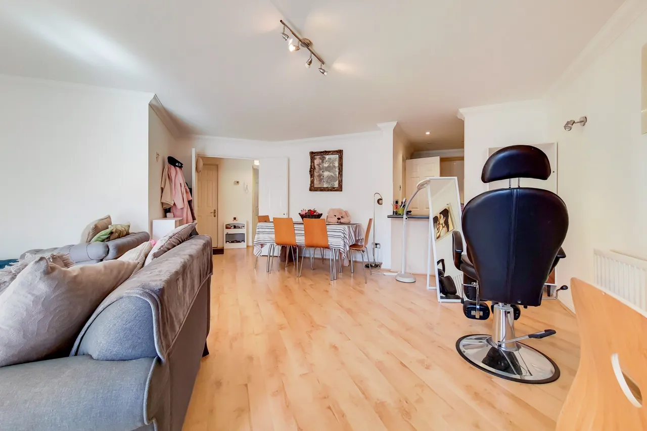 Kingston upon Thames, KT1, photo 14