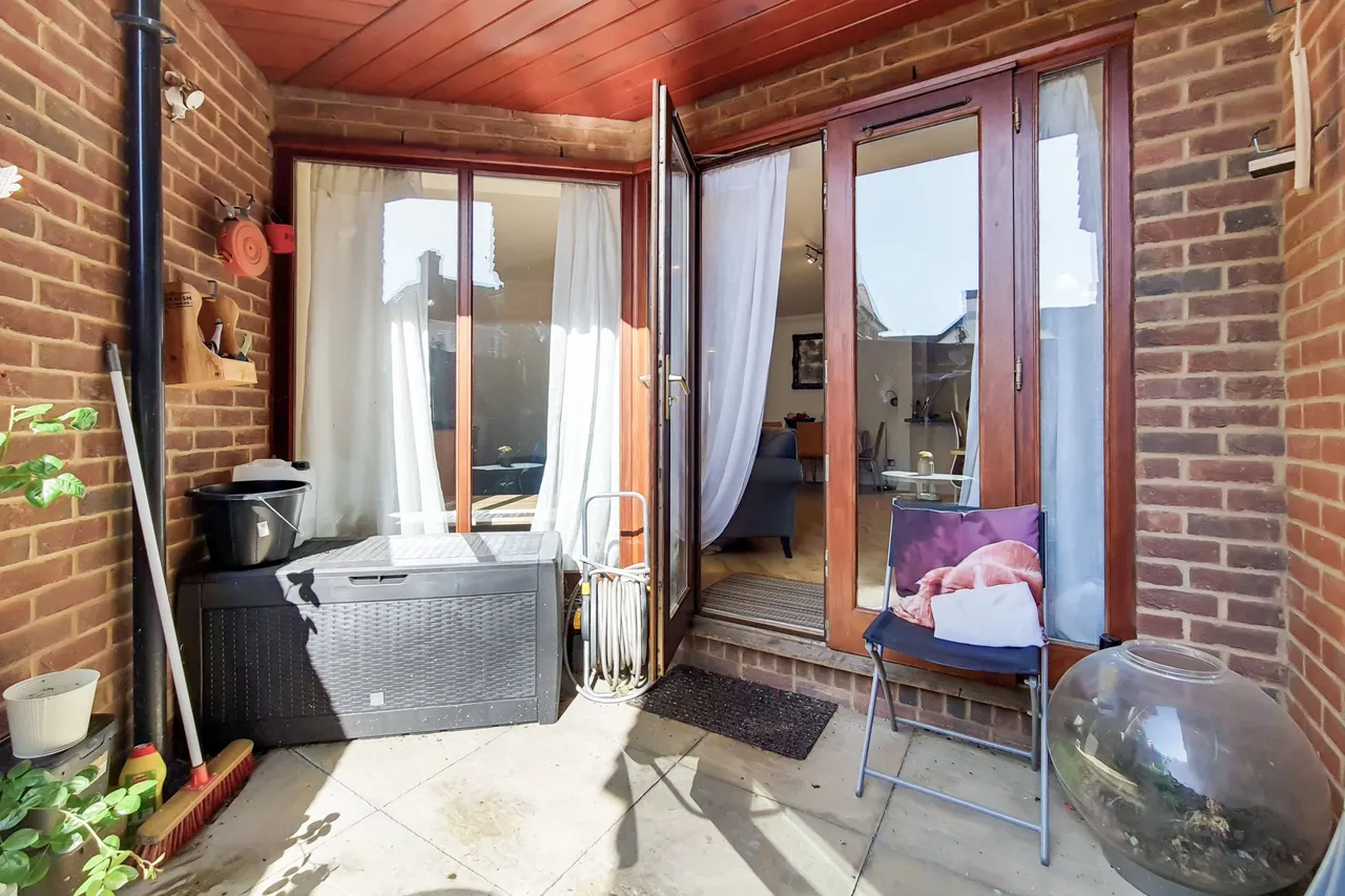 Kingston upon Thames, KT1, photo 22