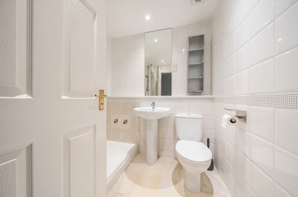 Pulborough, RH20 1DH, photo 8