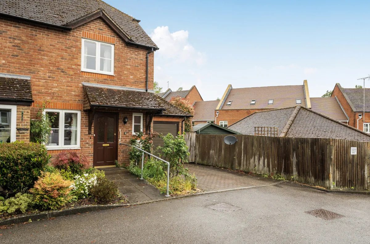 Pulborough, RH20 1DH, photo 11