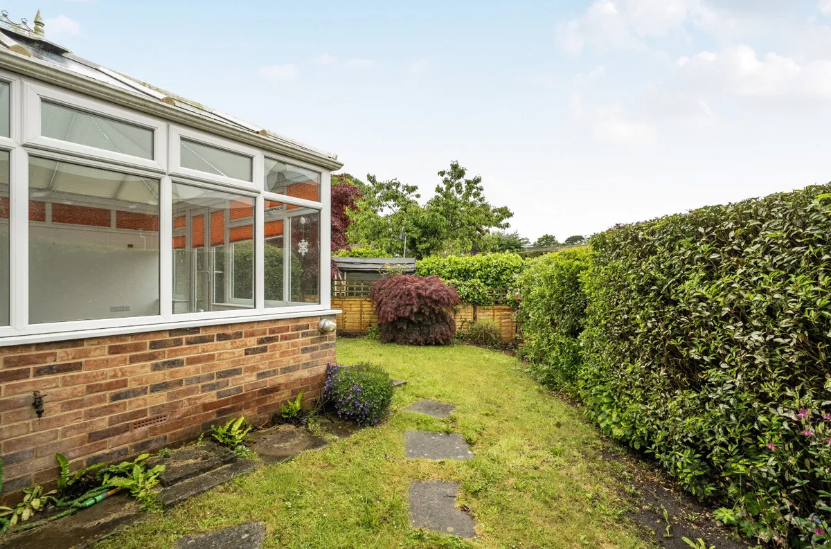 Pulborough, RH20 1DH, photo 10