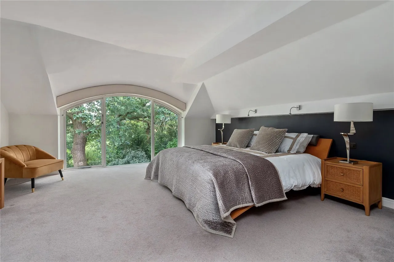 Grange Road, Bowdon, WA14, photo 11