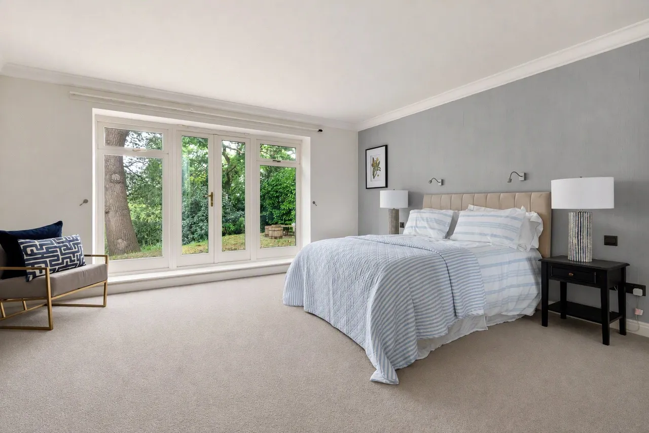 Grange Road, Bowdon, WA14, photo 13