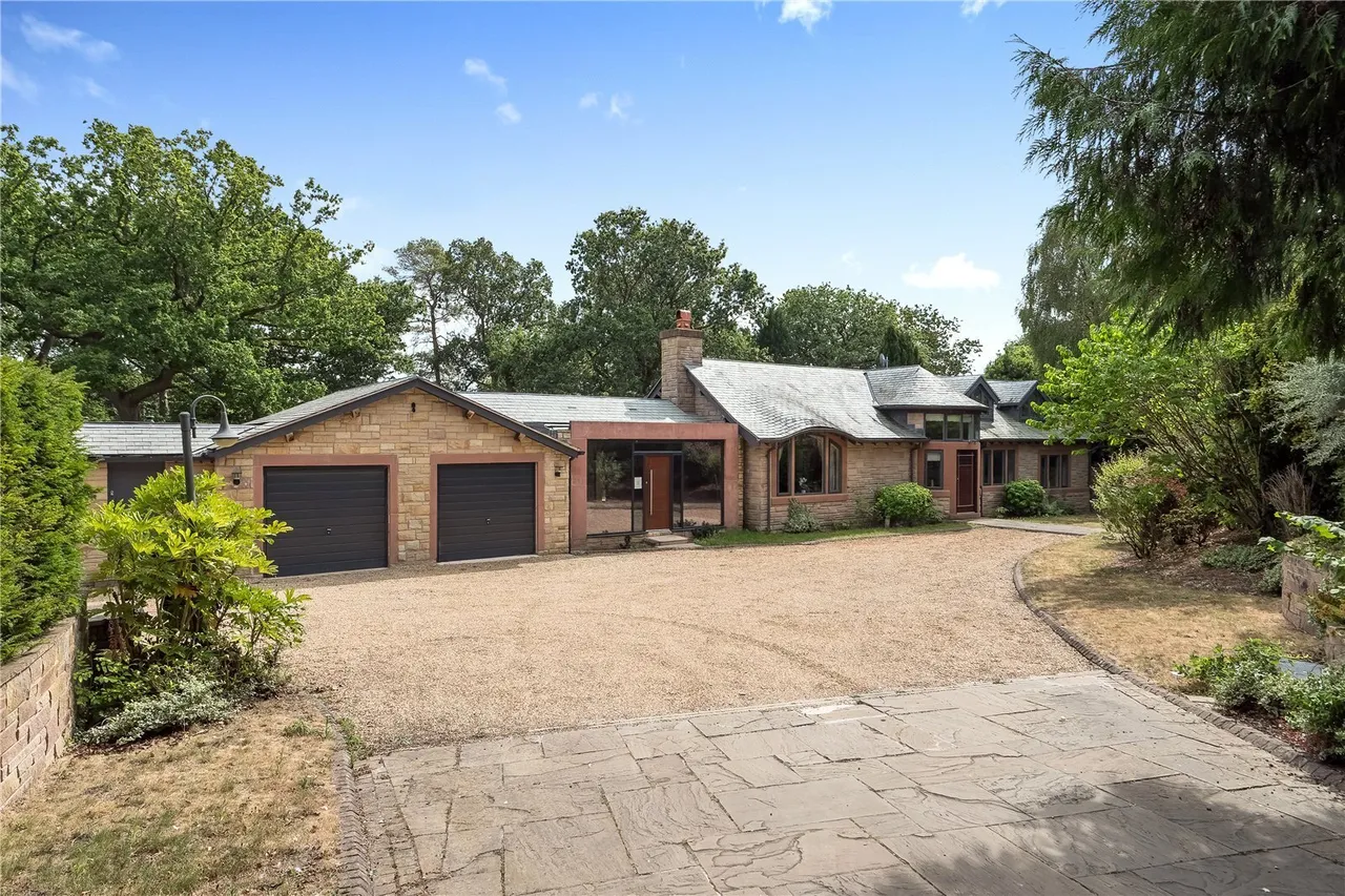 Grange Road, Bowdon, WA14, photo 2