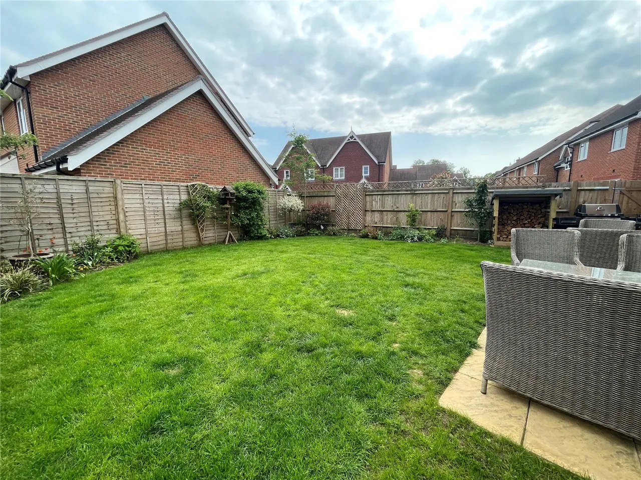 Tiger Moth Lane, Elstead, GU8, photo 22