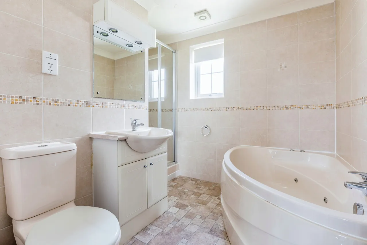 Newquay, TR8, photo 11