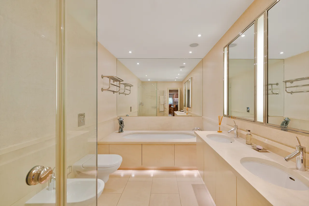 Cadogan Place, Belgravia, SW1X, photo 16
