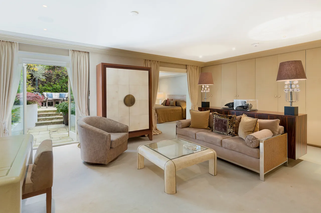 Cadogan Place, Belgravia, SW1X, photo 10