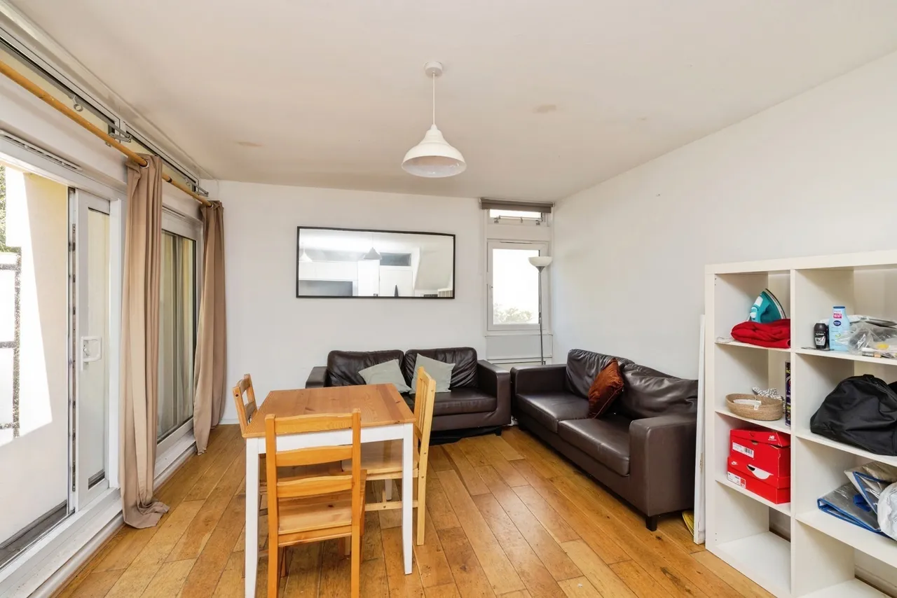 Cedars Road, London, SW4, photo 2