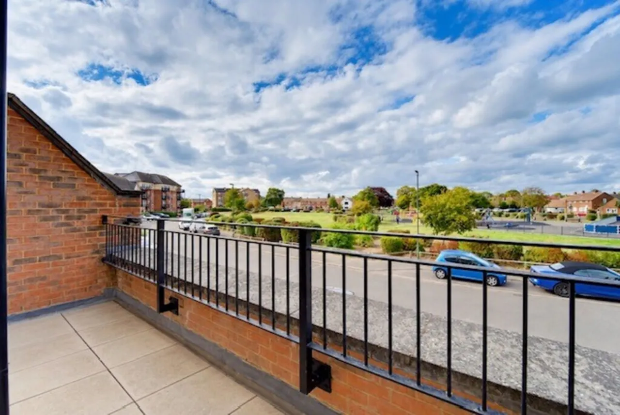 Longford Way, Stanwell, TW19, photo 15