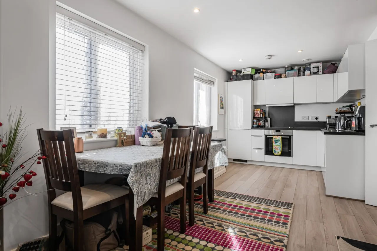 Pembroke Road, Ruislip, HA4, photo 7