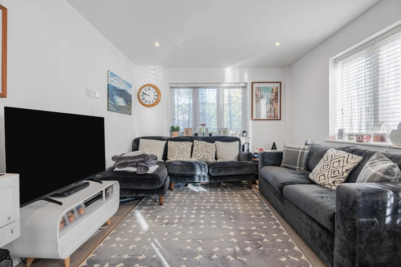 Pembroke Road, Ruislip, HA4, photo 9