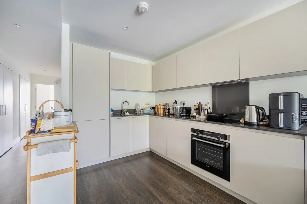 Flat 13, Dunn House, WEMBLEY, photo 3