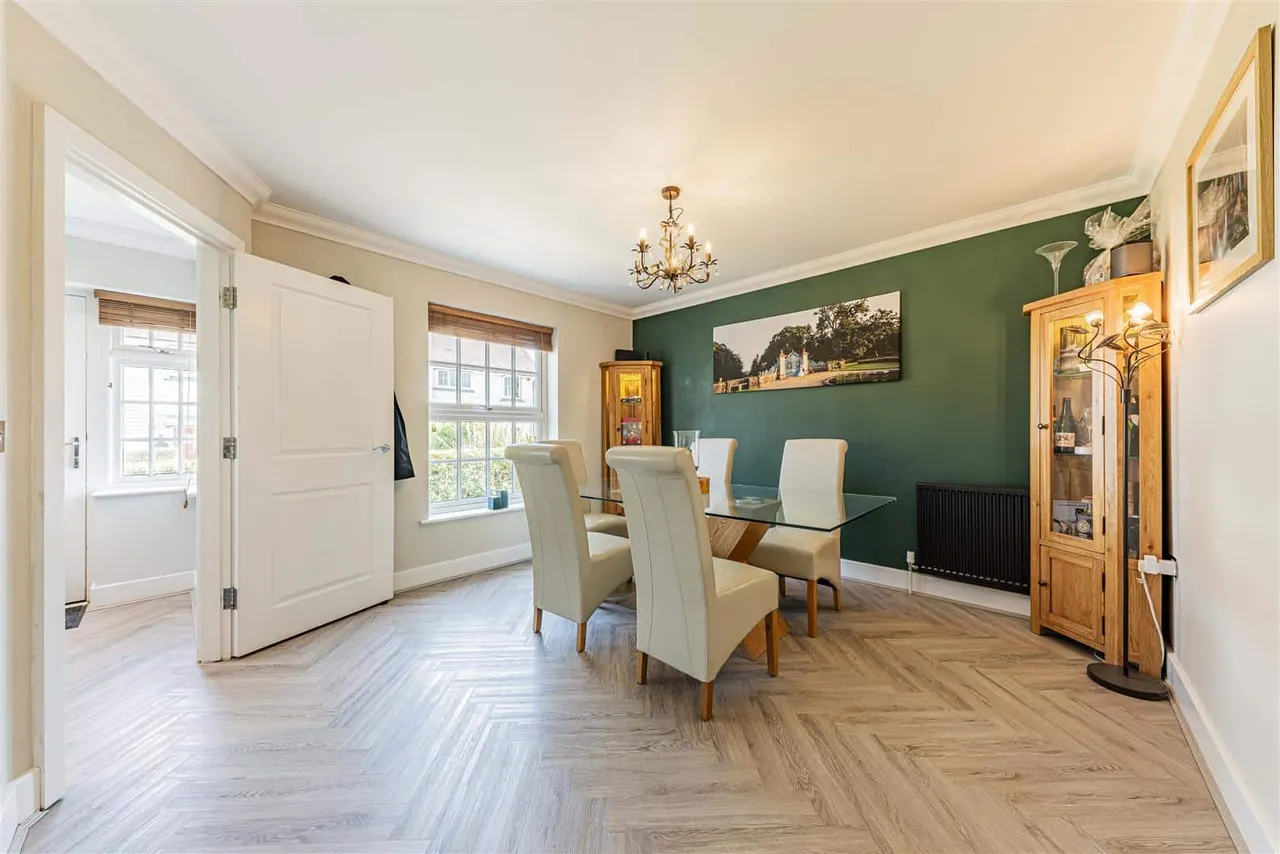 Chapman Fields, Cliffsend, Ramsgate, Kent, CT12 5LB, photo 6