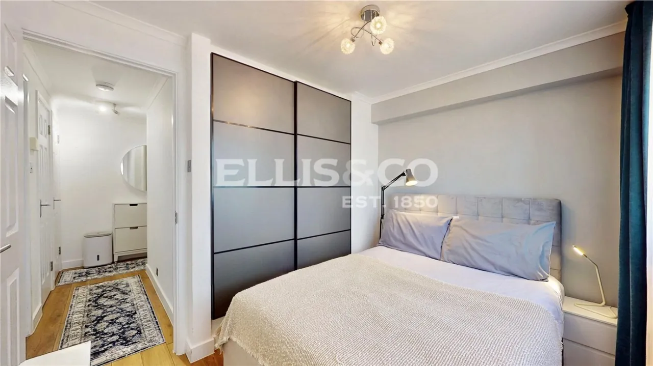Conifer Way, Wembley, HA0, photo 7