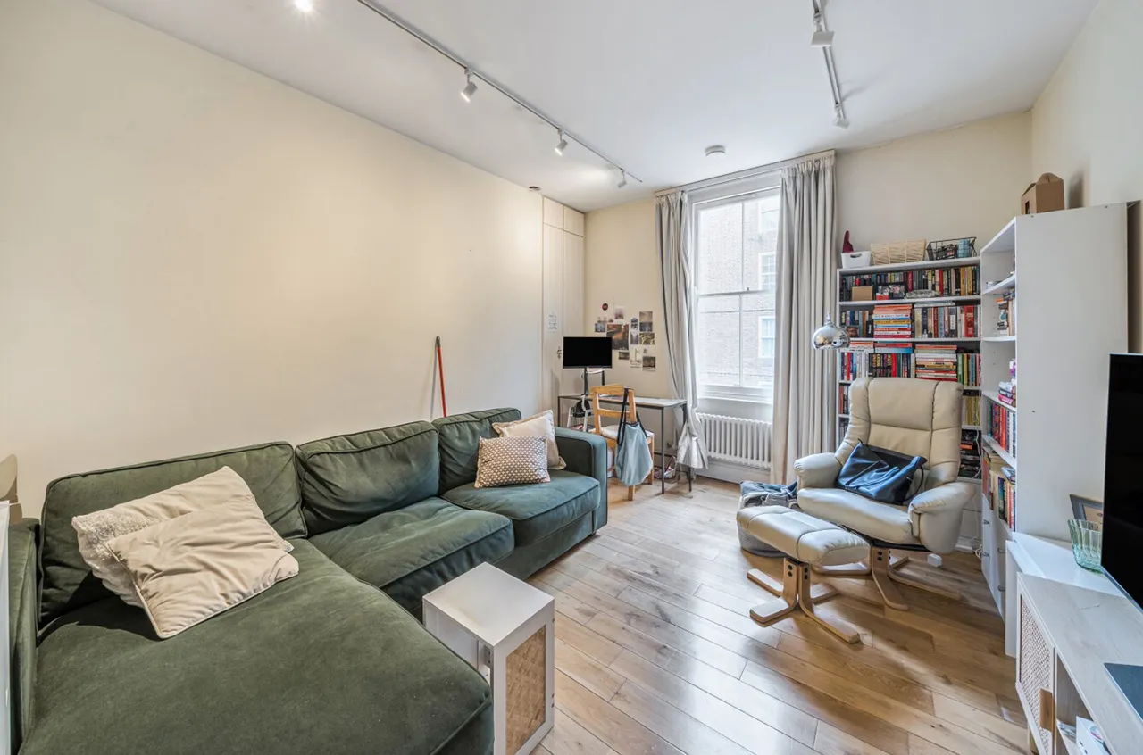 Flat 47, Oval Mansions Kennington Oval, London, London, SE11 5SQ, photo 2