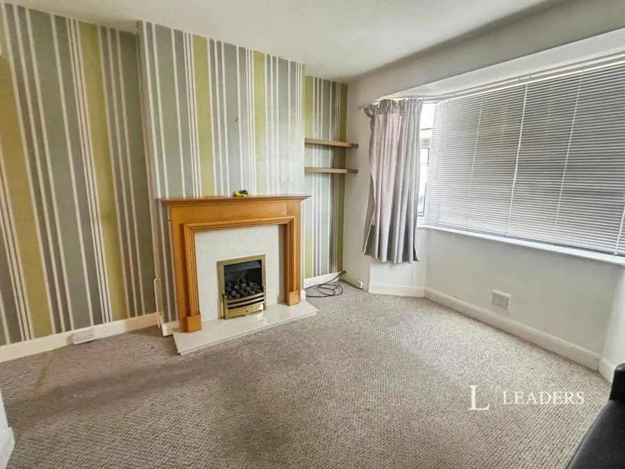 Evelyn Drive, Leicester, LE3, photo 2