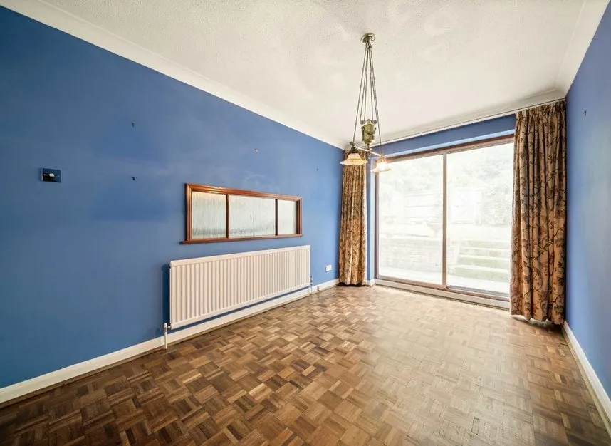 Sovereign Close, Ealing, W5, photo 2