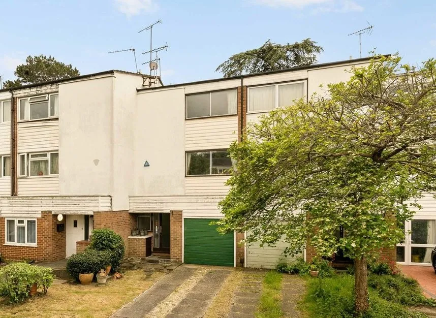 4 bed house for sale — Sovereign Close, Ealing, W5