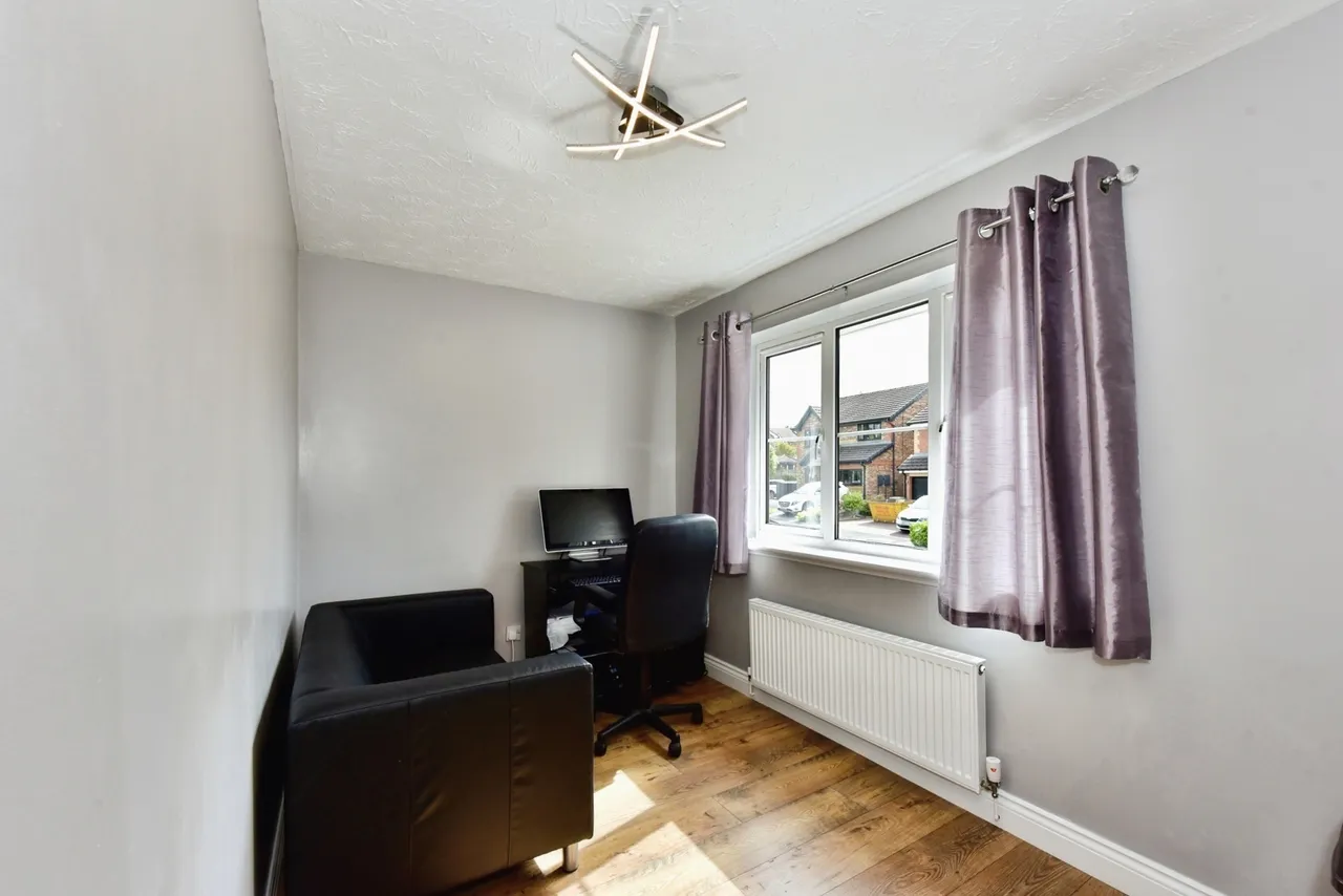 Crofters Close, Killamarsh, Sheffield, Derbyshire, S21, photo 19