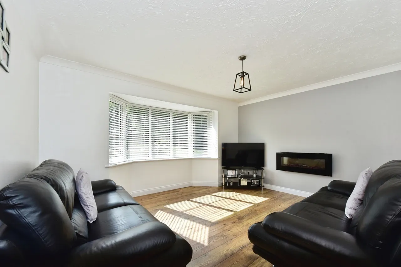 Crofters Close, Killamarsh, Sheffield, Derbyshire, S21, photo 5