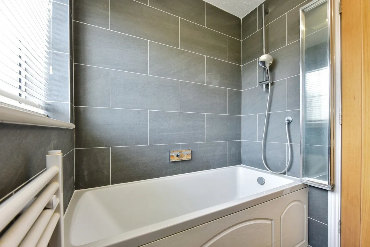 Crofters Close, Killamarsh, Sheffield, Derbyshire, S21, photo 21