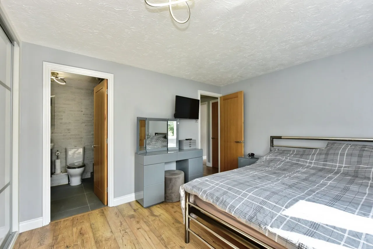 Crofters Close, Killamarsh, Sheffield, Derbyshire, S21, photo 15