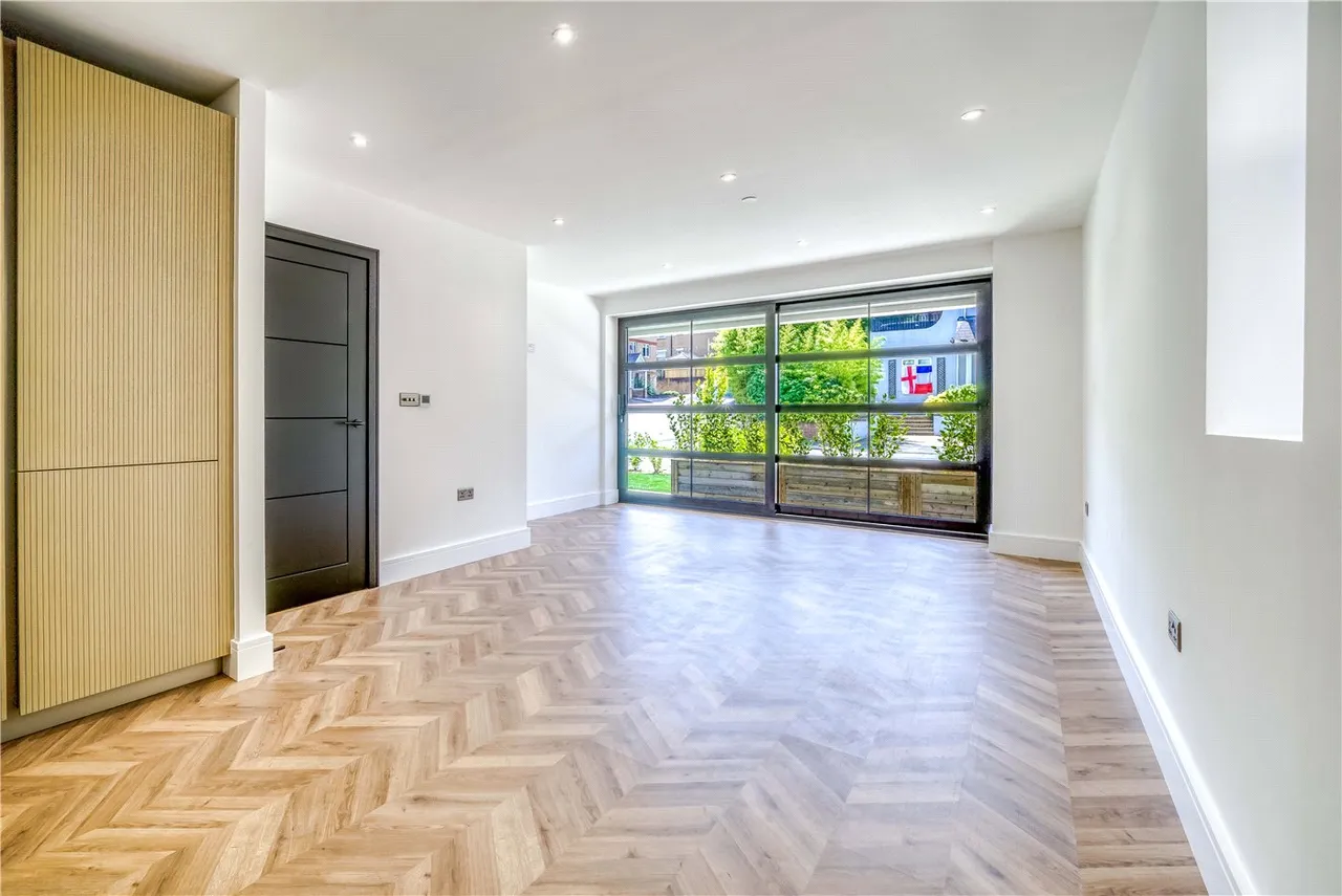Studland Road, Bournemouth, BH4, photo 2