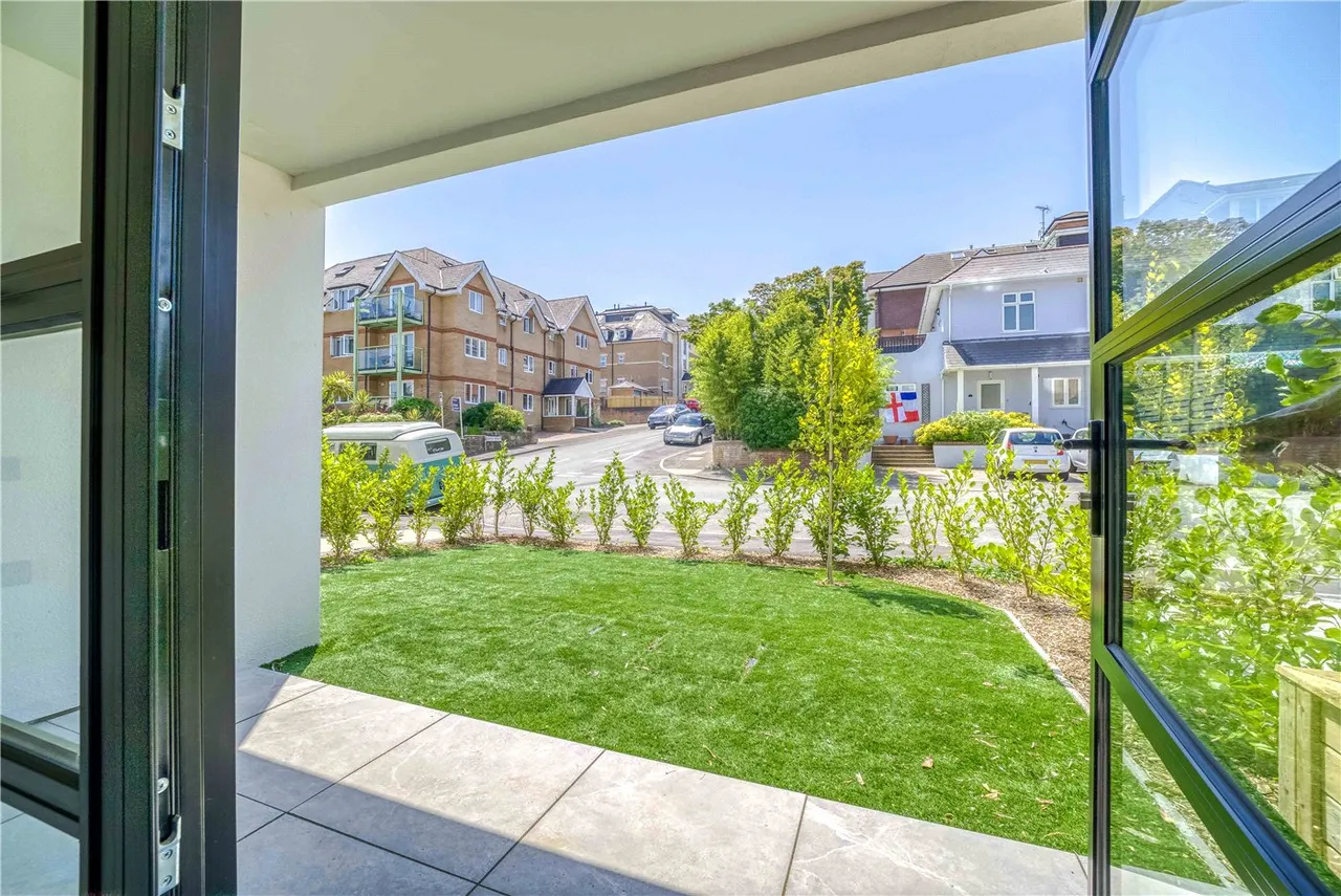 Studland Road, Bournemouth, BH4, photo 19
