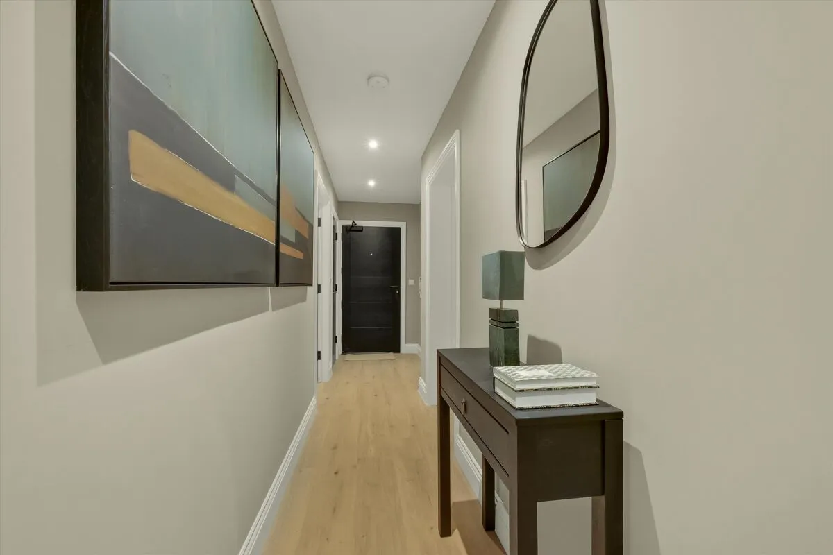 The Residence, Weybridge, KT13, photo 10