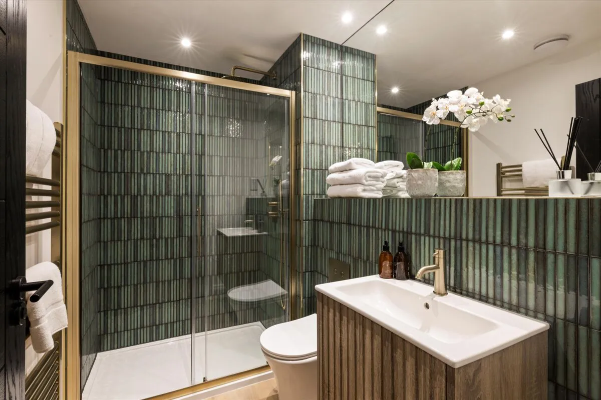 The Residence, Weybridge, KT13, photo 11