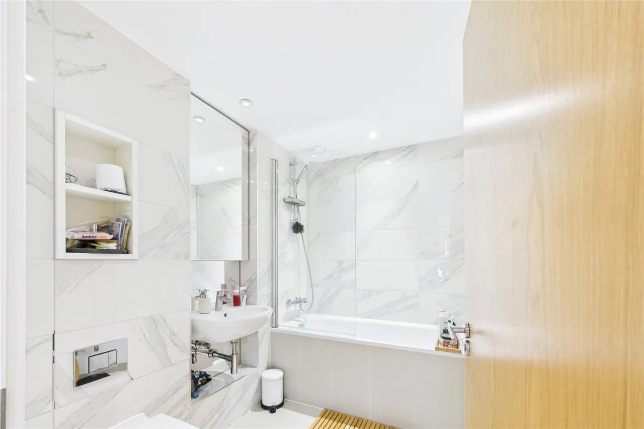 Howard Road, Stanmore, HA7, photo 17