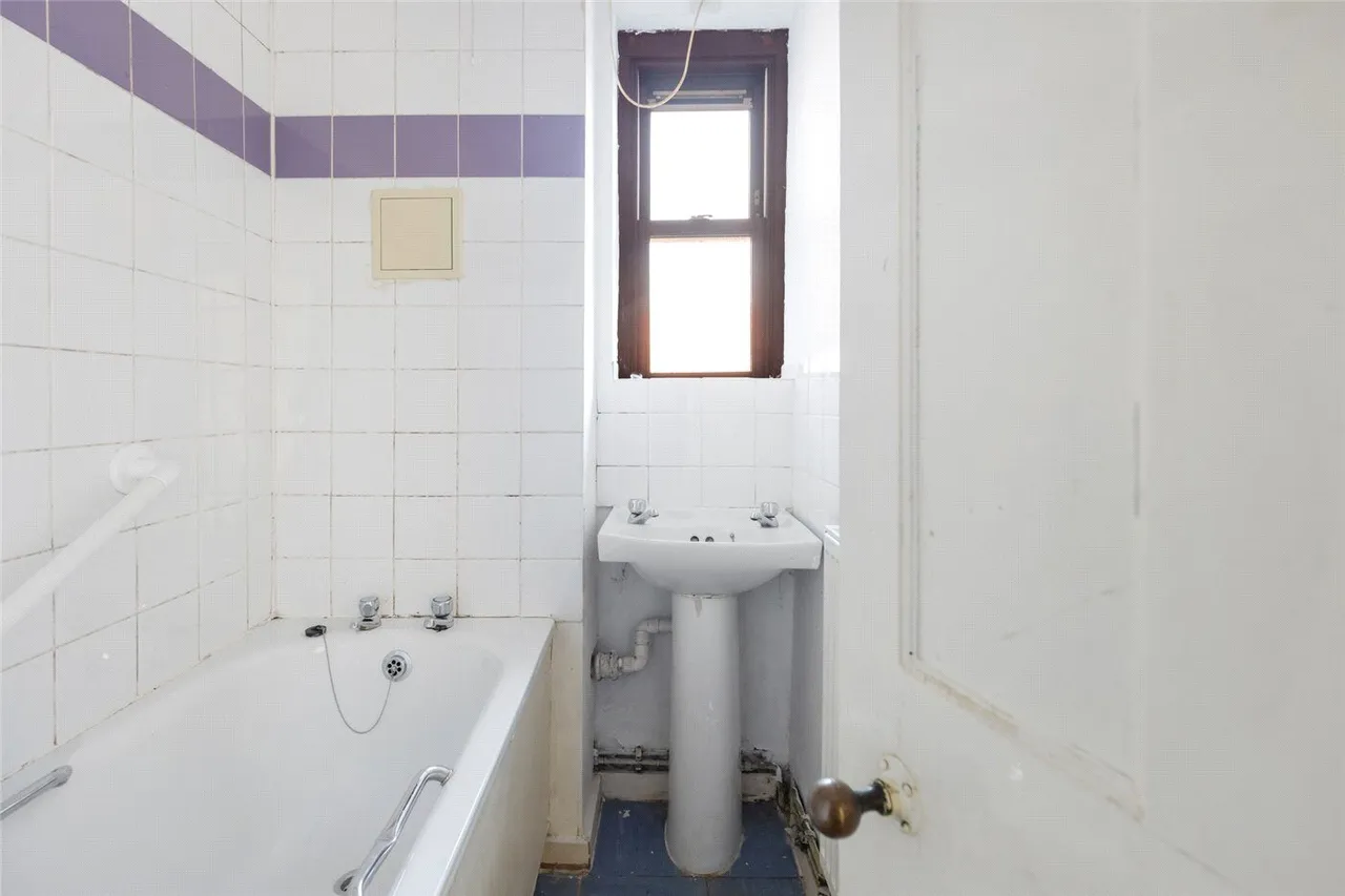 Kennington Road, London, SE11, photo 5