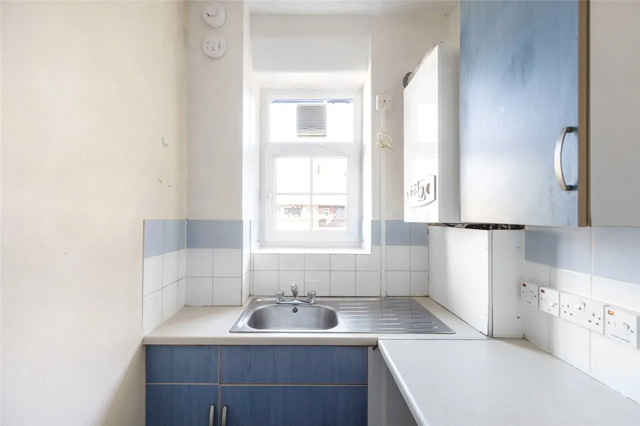 Kennington Road, London, SE11, photo 11