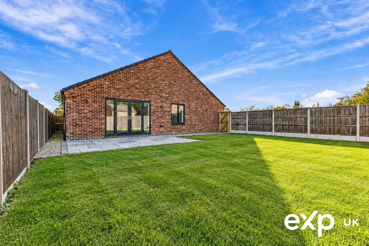 Wellow Road, Ollerton, NG22, photo 31