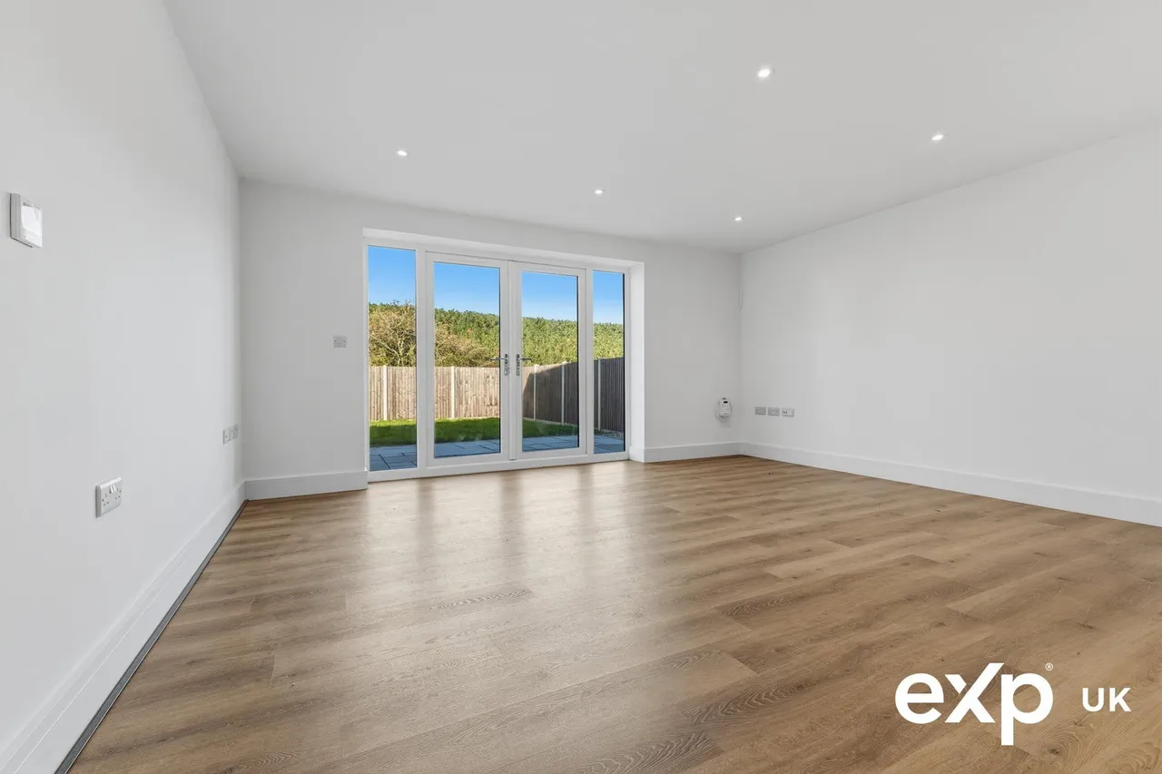 Wellow Road, Ollerton, NG22, photo 7