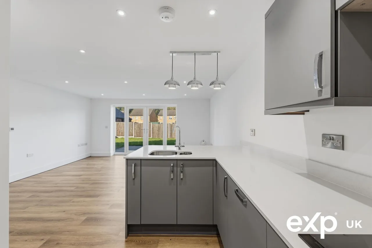 Wellow Road, Ollerton, NG22, photo 6