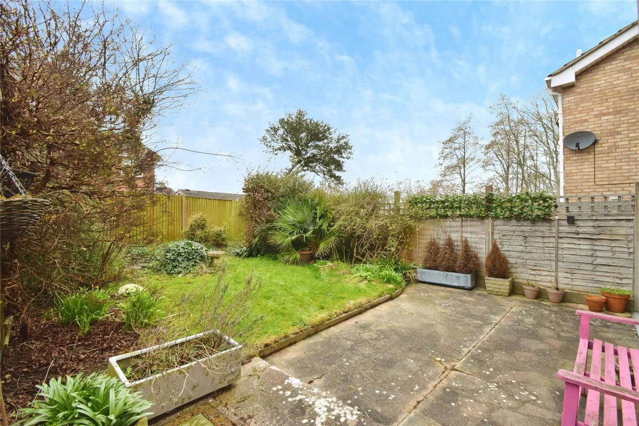 Hampton Close, Wigston, LE18, photo 21