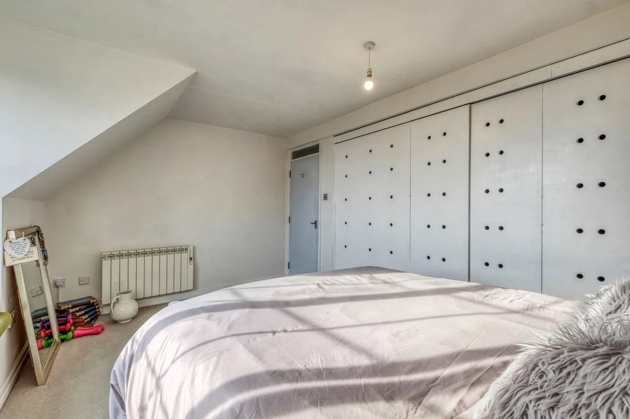 Farley Lane, Romsley, B62, photo 5