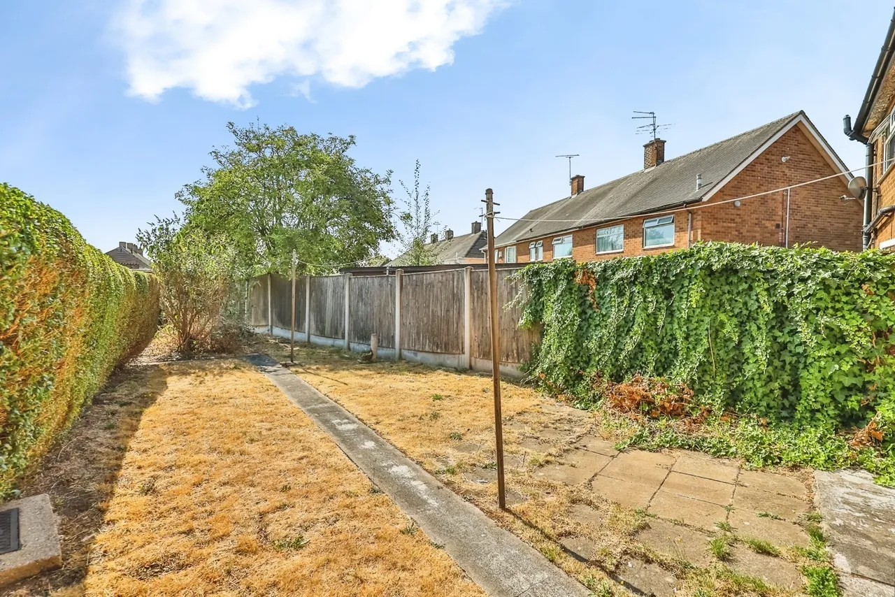 Sunninghill Drive, Clifton, Nottingham, NG11, photo 17