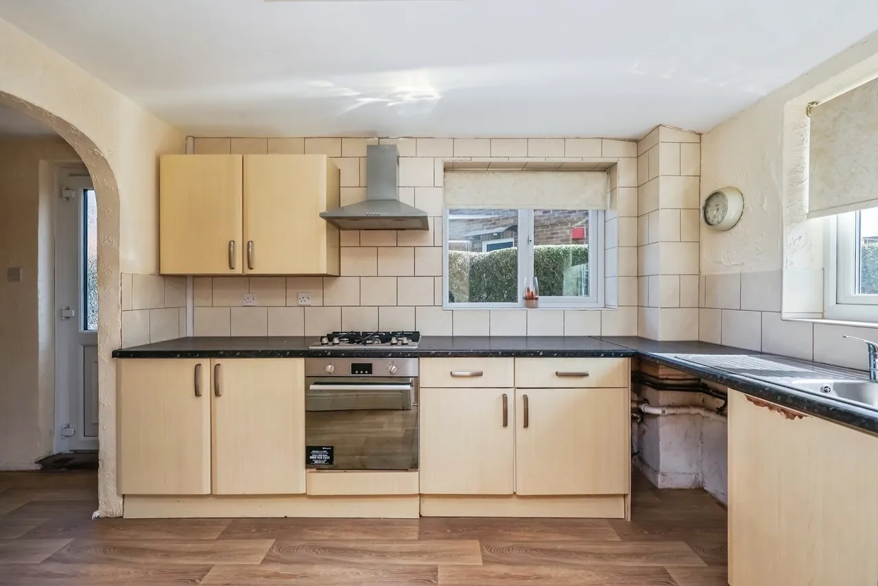 Sunninghill Drive, Clifton, Nottingham, NG11, photo 5