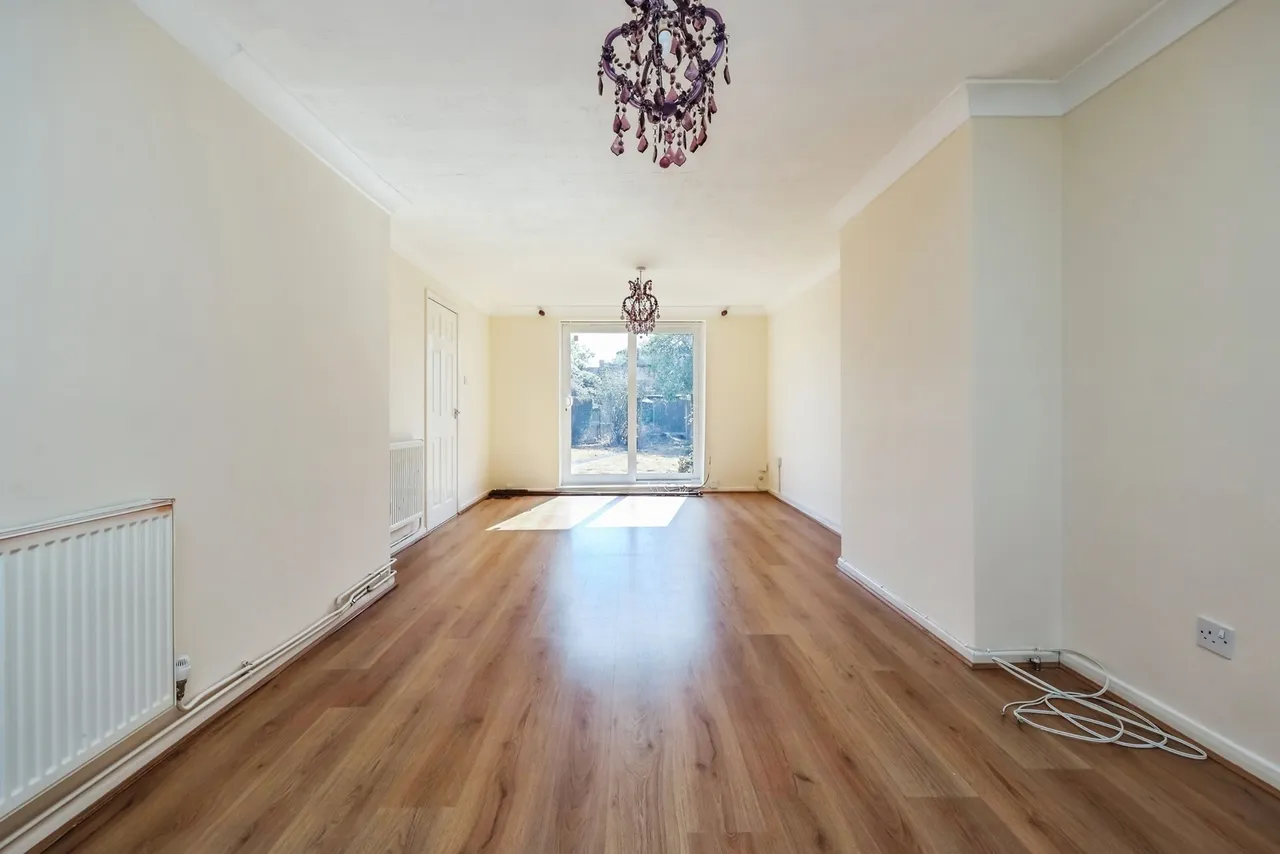 Sunninghill Drive, Clifton, Nottingham, NG11, photo 6