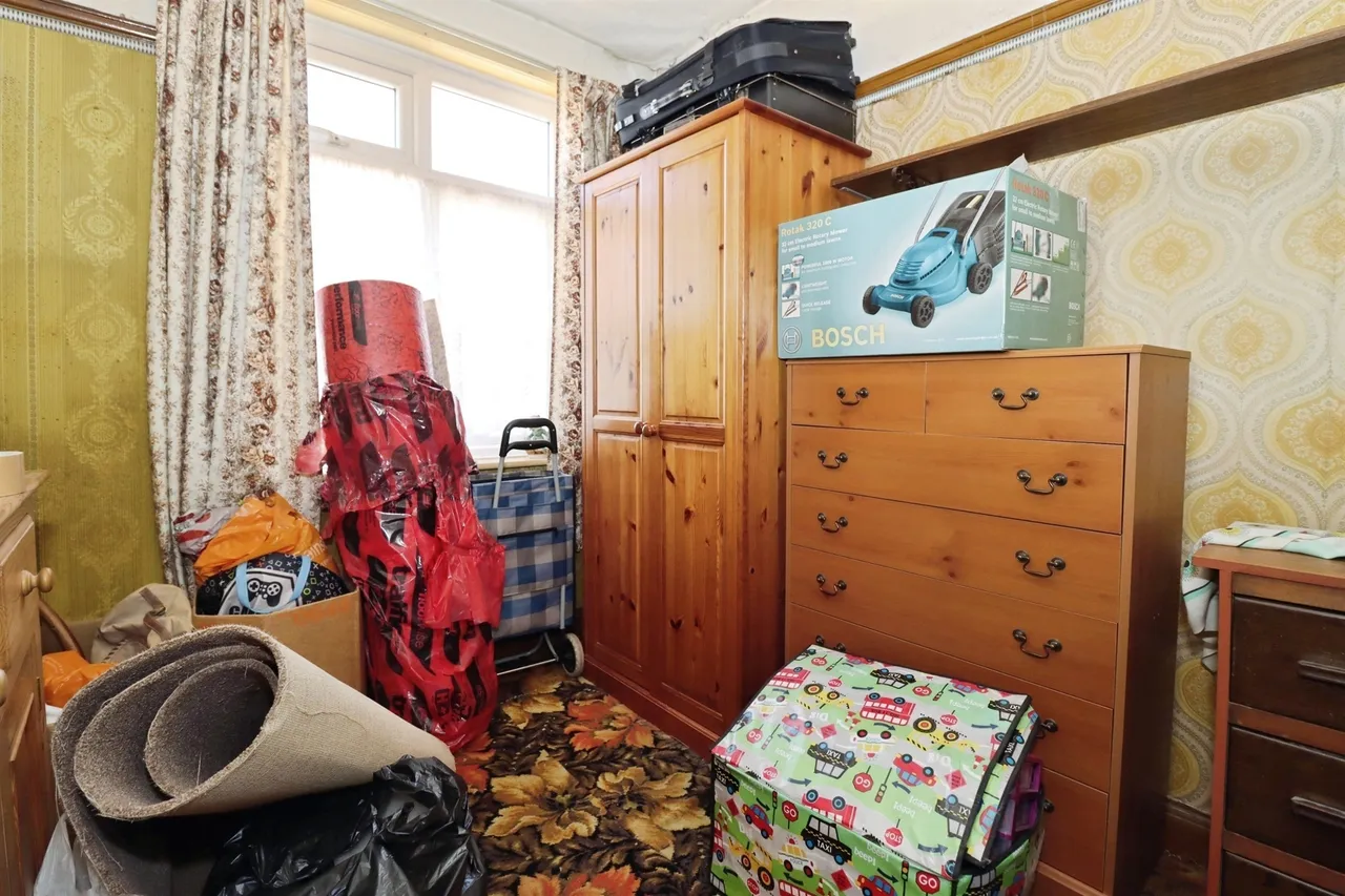 Heather Close, Bristol, BS15, photo 9