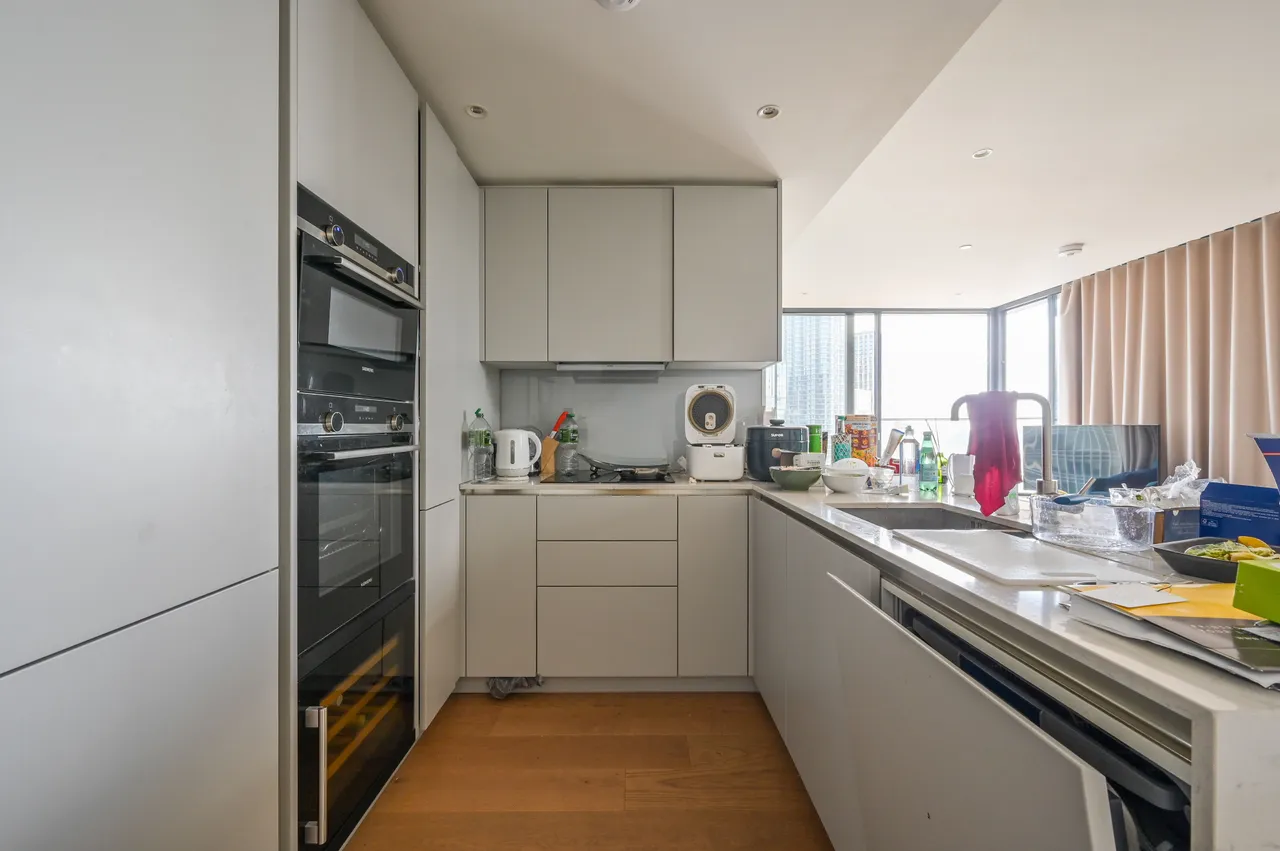 London, E14, photo 9