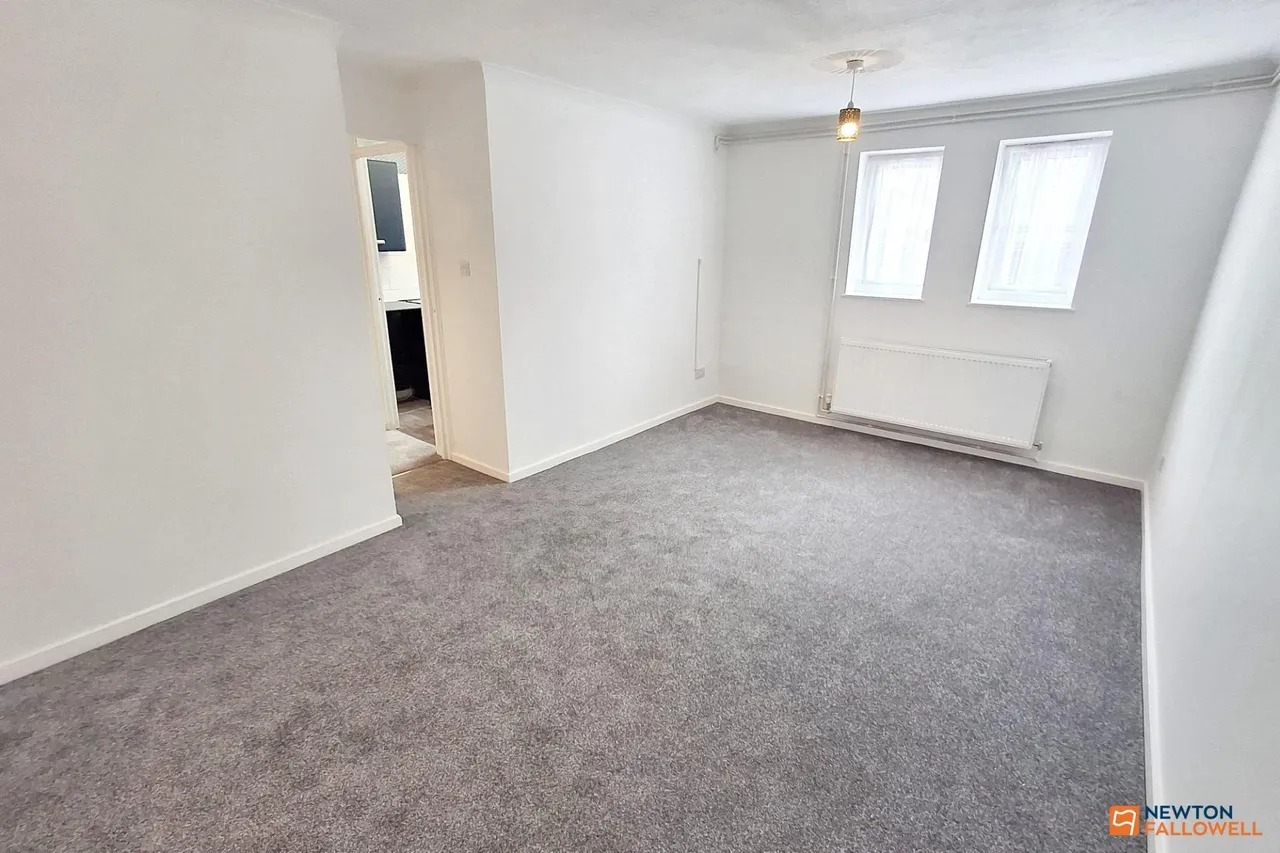 2 bed flat for sale, Axiom Avenue, Peterborough, PE3