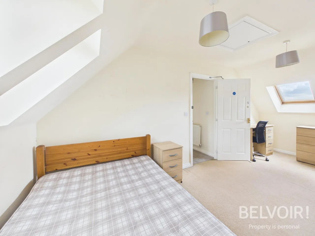 Galingale View, Newcastle Under Lyme, ST5, photo 20